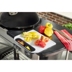 Planche à Découper Et De Service Amovible Pour Barbecue Weber Traveler -Barbecues Boutique planche weber plastique recuperateur 6